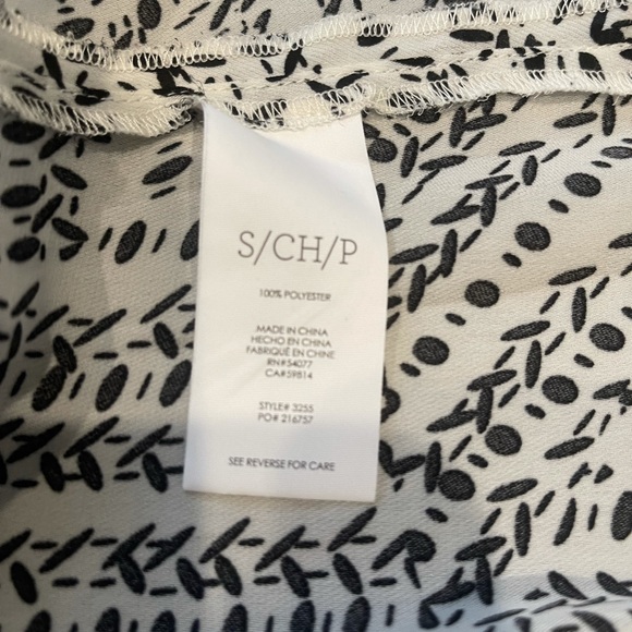 Cabi black and white print blouse. Size S. EUC - Picture 4 of 5